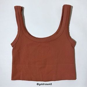 Molly Green cropped ribbed top